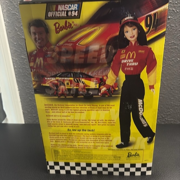 Barbie Doll Mcdonald's Nascar Racer Official #94 Bill Elliott Collectible 1999 - Picture 7 of 9